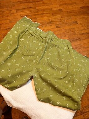 L&B Olive Green Symbol-Print Pull-On pants